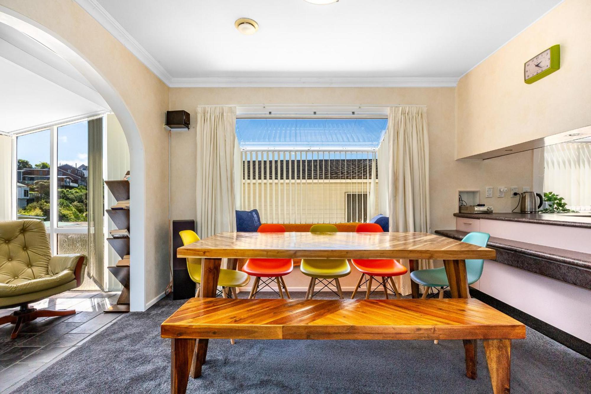 פורירואה Retro 4 Bedroom Home, Warm And Welcoming, Quiet Location מראה חיצוני תמונה