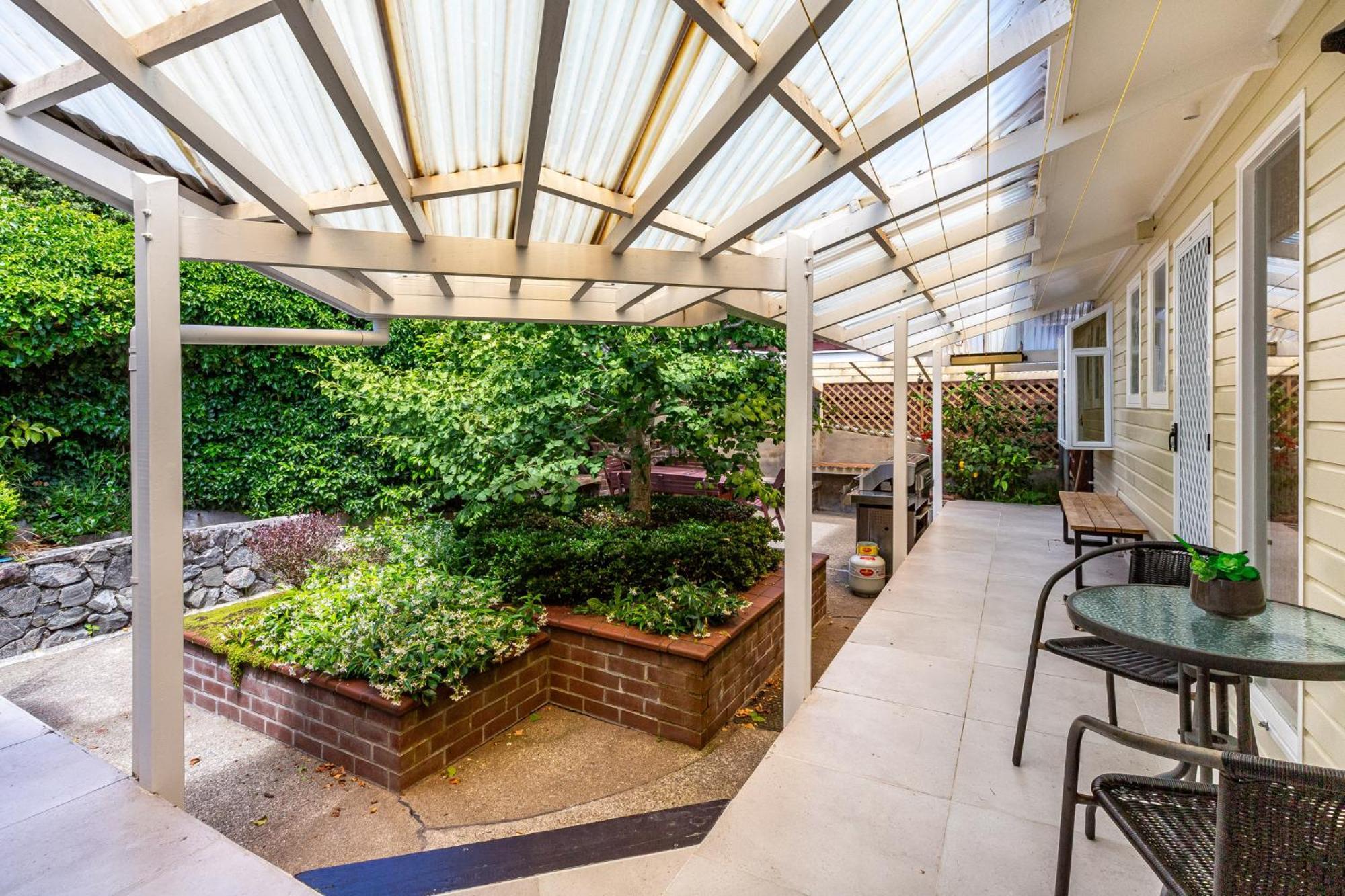 פורירואה Retro 4 Bedroom Home, Warm And Welcoming, Quiet Location מראה חיצוני תמונה