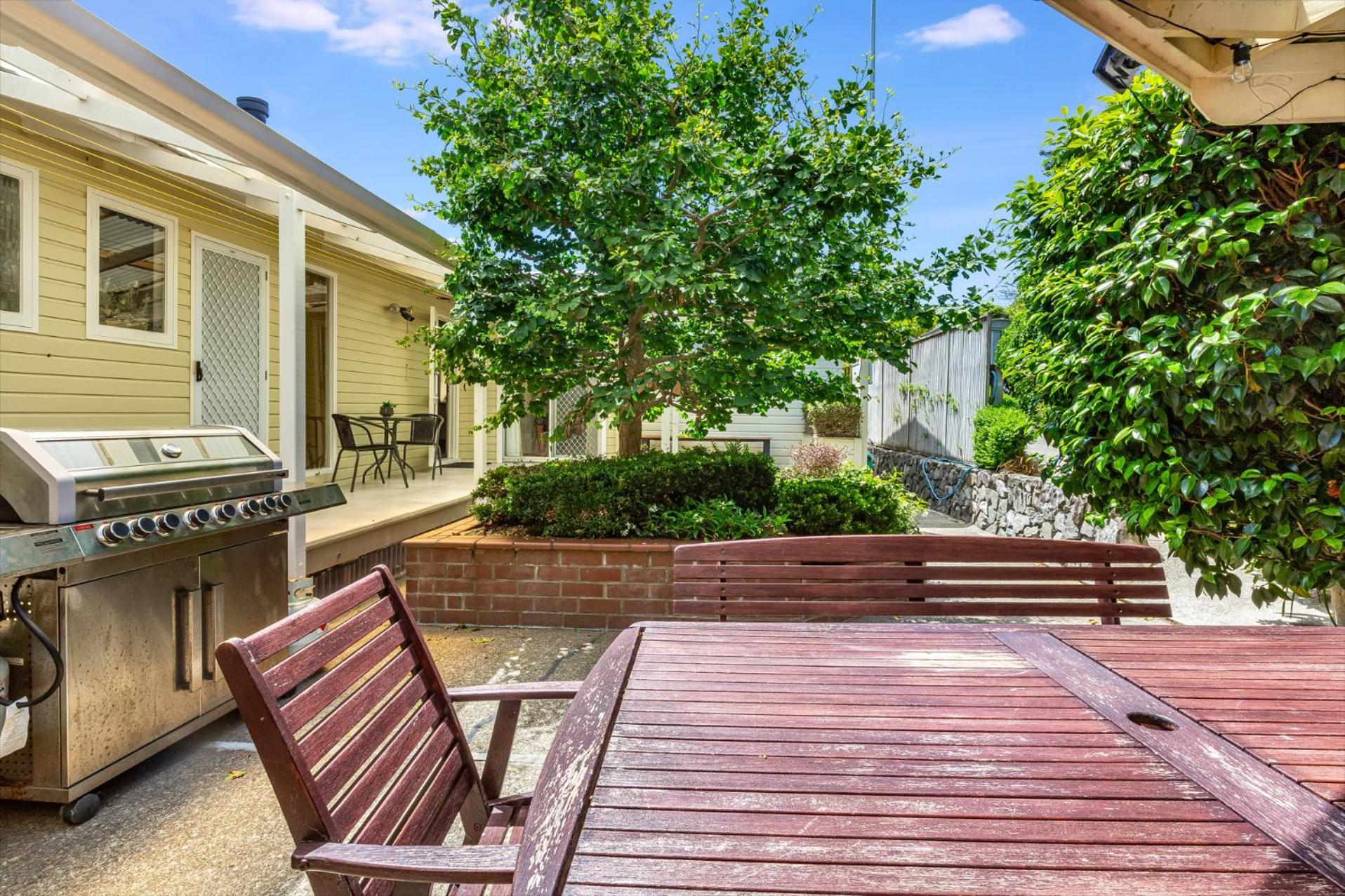 פורירואה Retro 4 Bedroom Home, Warm And Welcoming, Quiet Location מראה חיצוני תמונה
